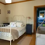 Casa Palmeiras-pedagogic Farm Vakantieboerderij *