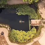 Casa Palmeiras-pedagogic Farm Mangualde