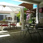 Casa Palmeiras-pedagogic Farm Vakantieboerderij