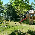 Casa Palmeiras-pedagogic Farm Vakantieboerderij *