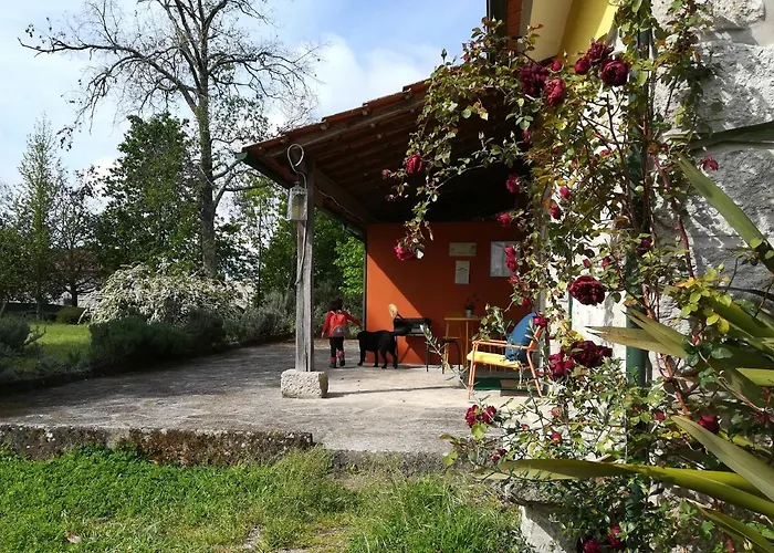 Casa Palmeiras-pedagogic Farm * מנגולדה