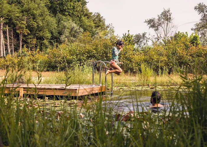 Casa Palmeiras-pedagogic Farm מנגולדה